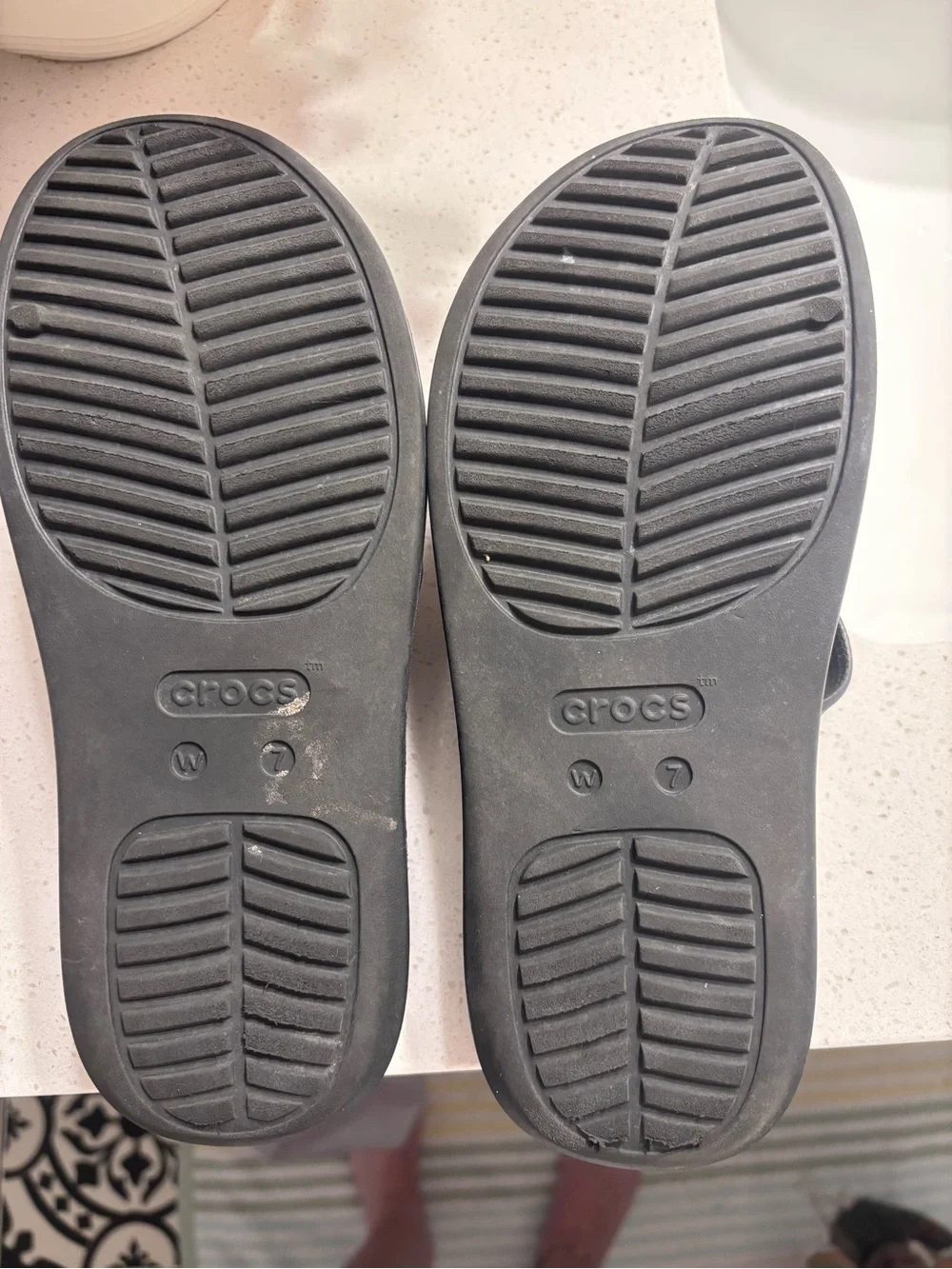 CROCS womens black